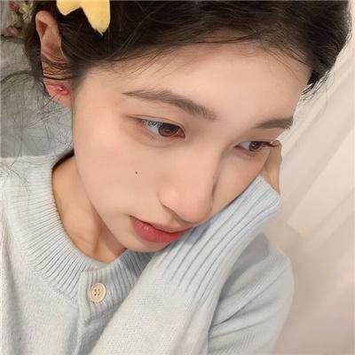 燃烧的月亮 海报